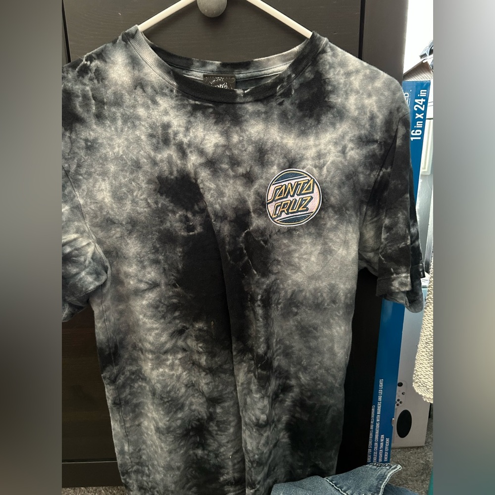 Small Black and White Tie Dye Santa Cruz Teeshirt